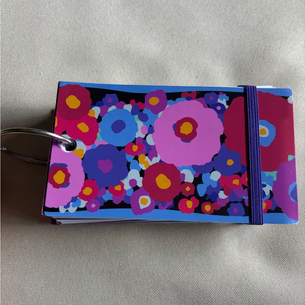 NWOT Vera Bradley Floral Pattern Mini recipe/notebook with Keyring